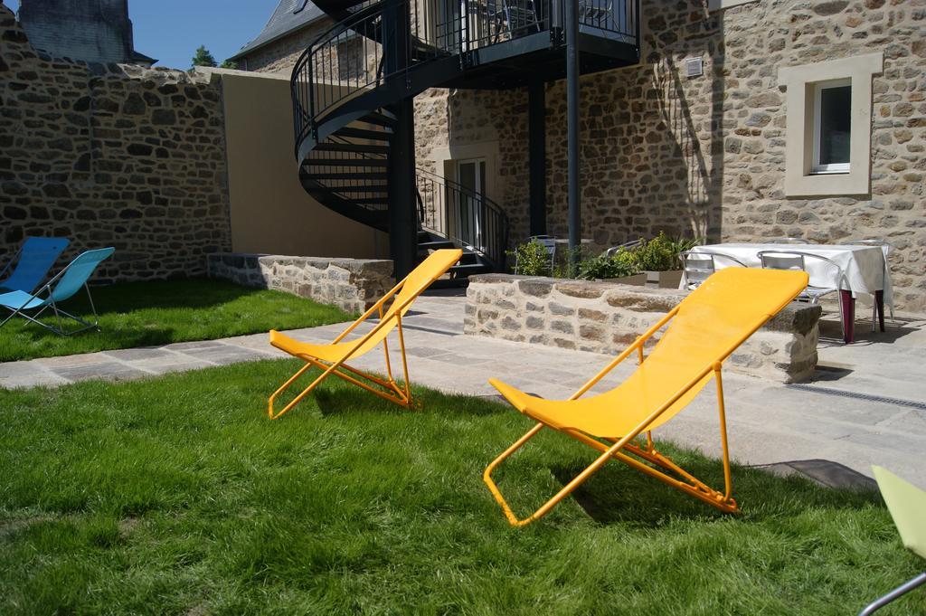 Au Fil De L'Eau - Le Bord De Rance Apartment Dinan Exterior photo