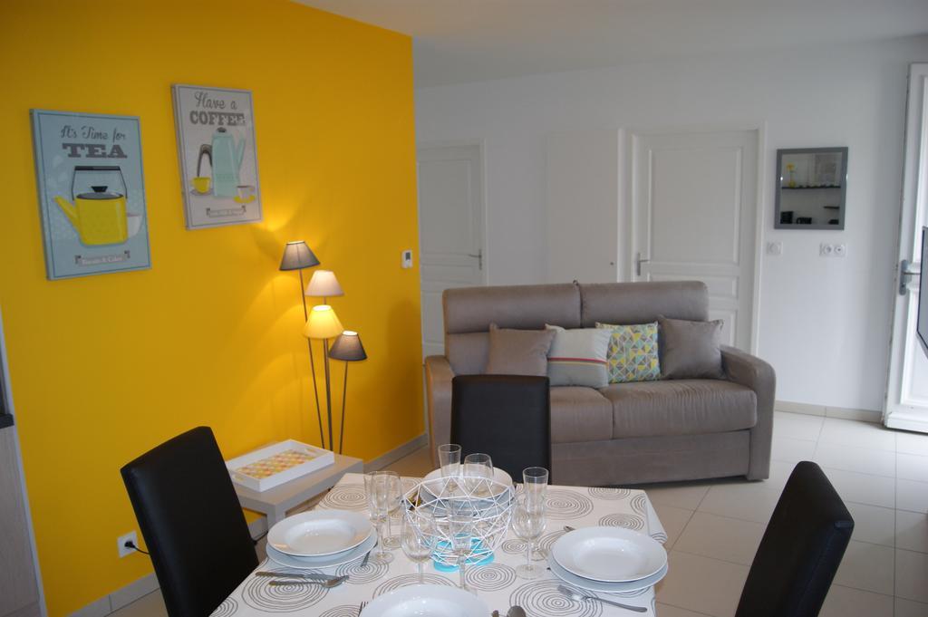 Au Fil De L'Eau - Le Bord De Rance Apartment Dinan Room photo